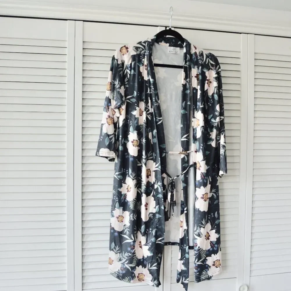 Kins & Kay Floral Print Robe with Interior and Exterior Waist Ties | Size XL - Picture 2 of 7